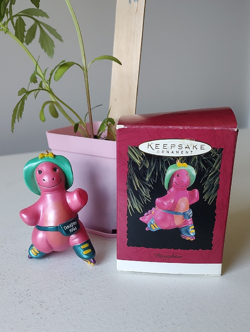 © 1994 Hallmark Cards Inc. Daughter Keepsake Ornament In Original Box